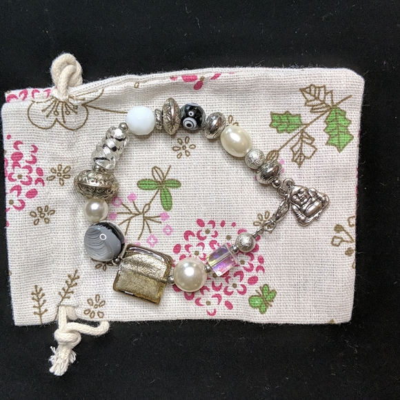 Mixed bead Buddha dangle glass and metal plastic mix! - Picture 10 of 10